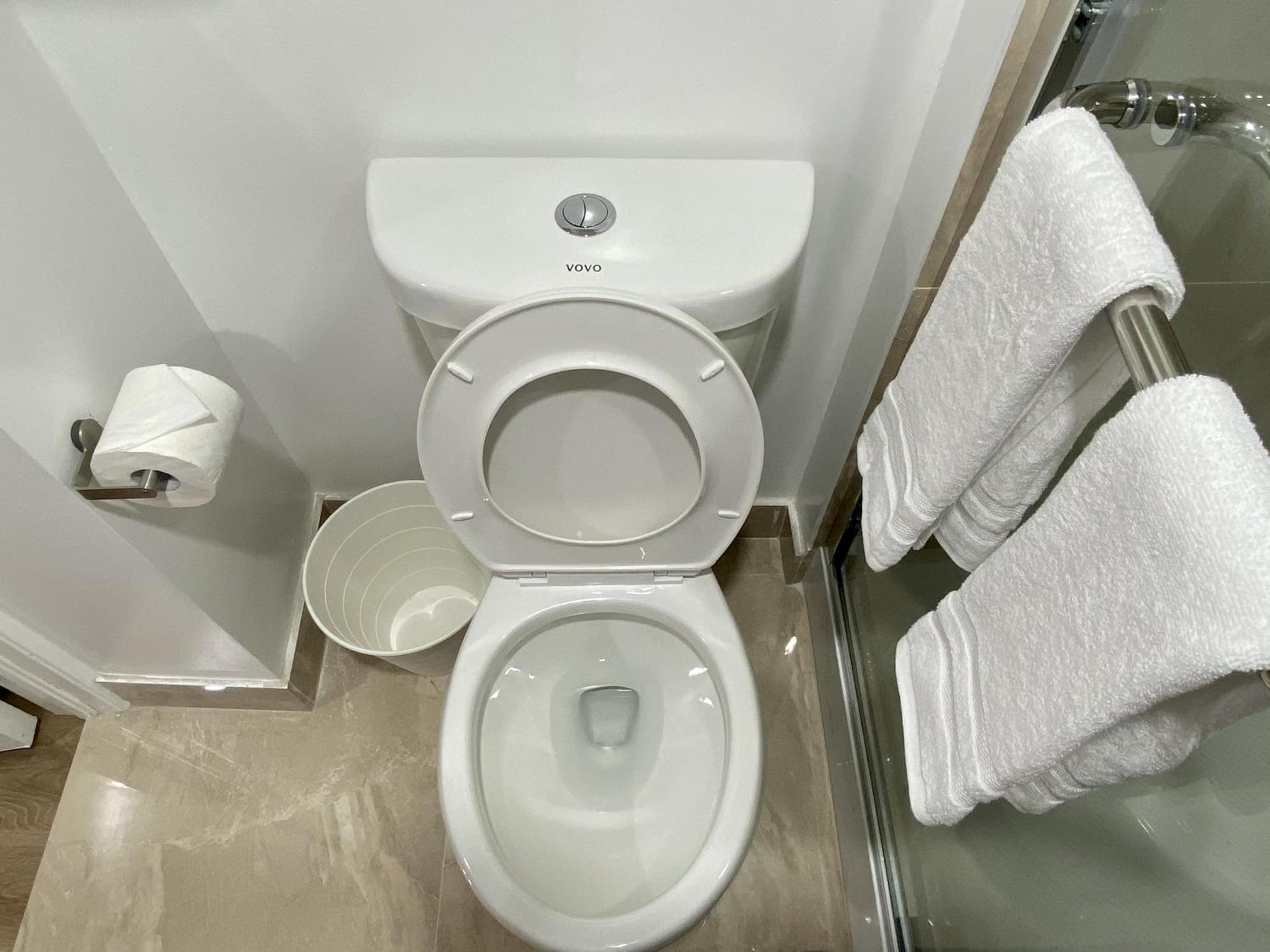 Affordable Room With Free Parking In Newmarket On المظهر الخارجي الصورة